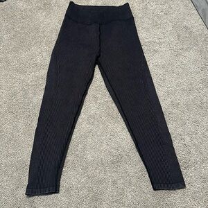 NWT OFFLINE Aerie Seamless Ribbed 7/8 Leggings